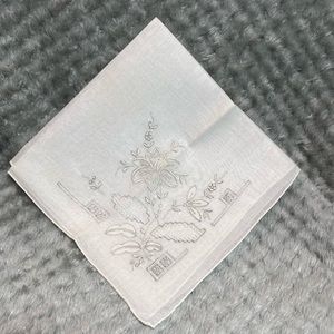 Vintage (1950’s) Fine Linen Embroidered Ladies Handkerchief from Madrid